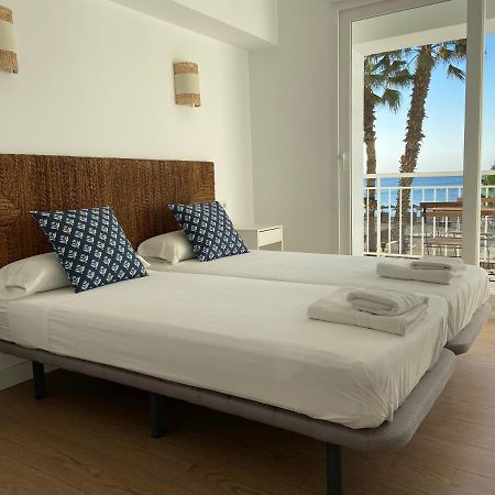 Malagueta Beach Front Mediterranean Apartment Málaga Exterior foto